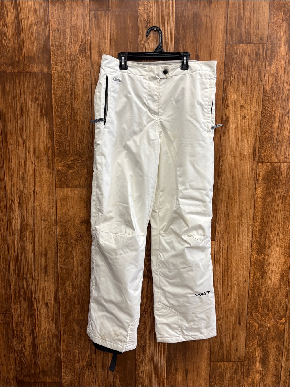 Spyder Women’s White Ski Pants with Zip Pockets